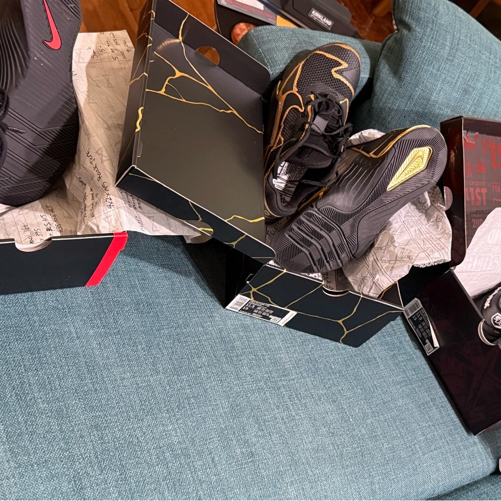 Nike Black and Red Metcon Sneakers
